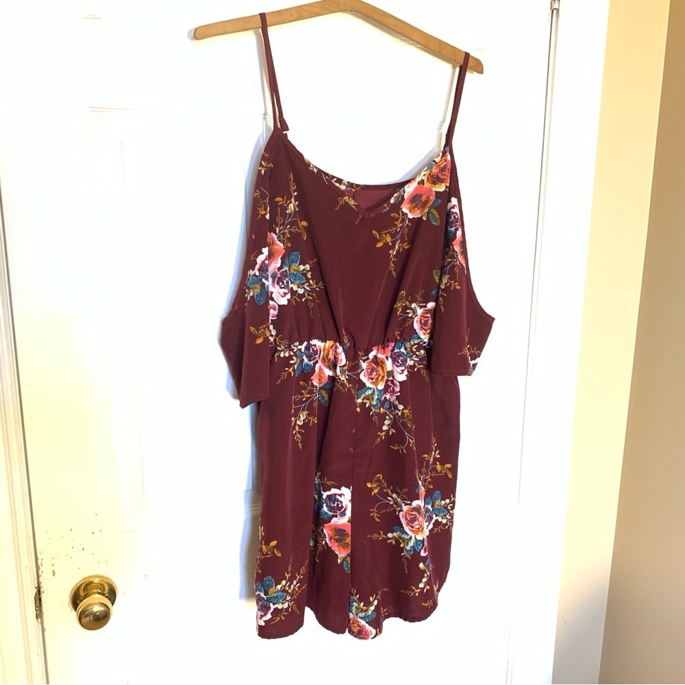 ⚡️3 for 25⚡️ SHEIN Floral Burgundy Off Shoulder Romper Women 0XL